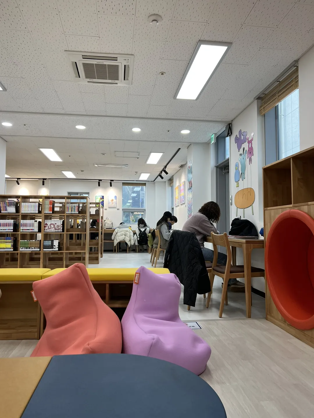 김포만화도서관 사진 14