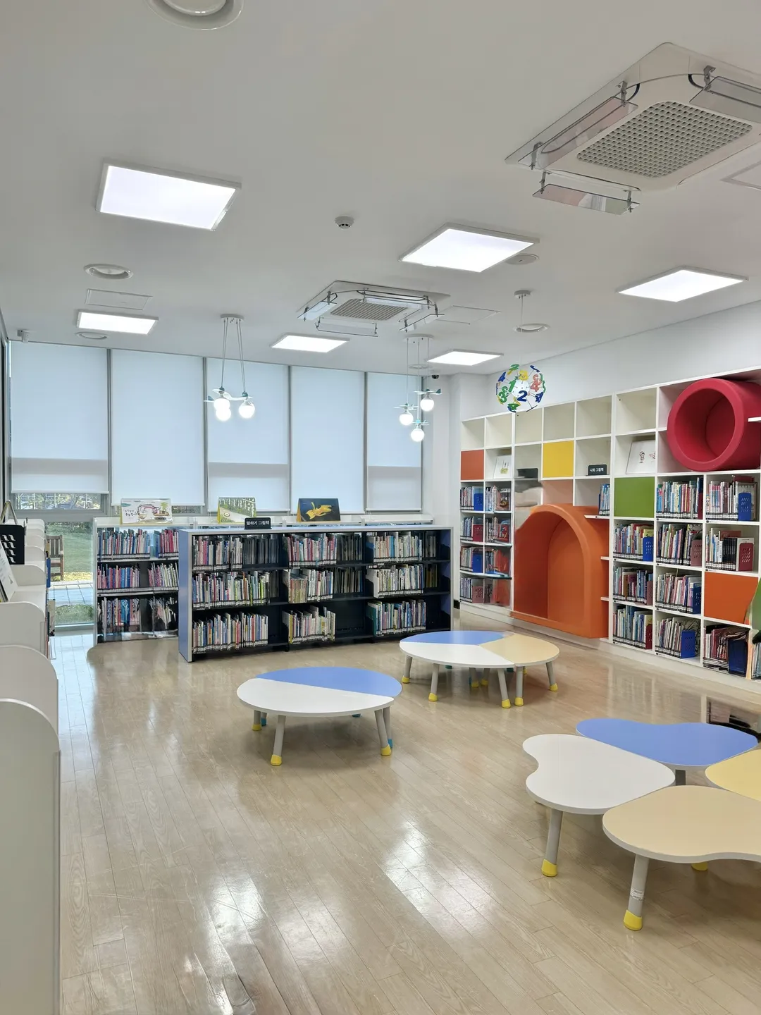 화성시립태안도서관 사진 6