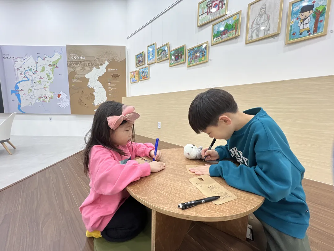 이이서가