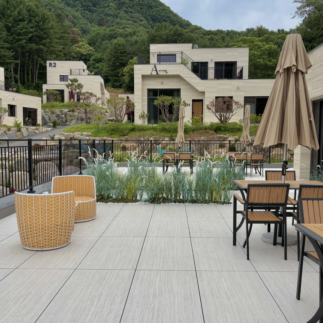 Estella Cafe photo 9