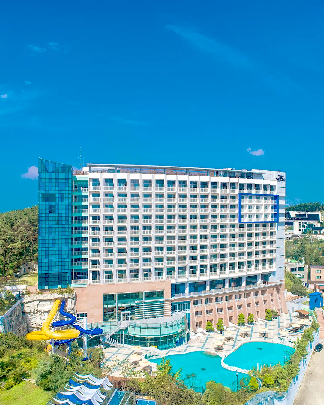 The Week& Resort photo 31