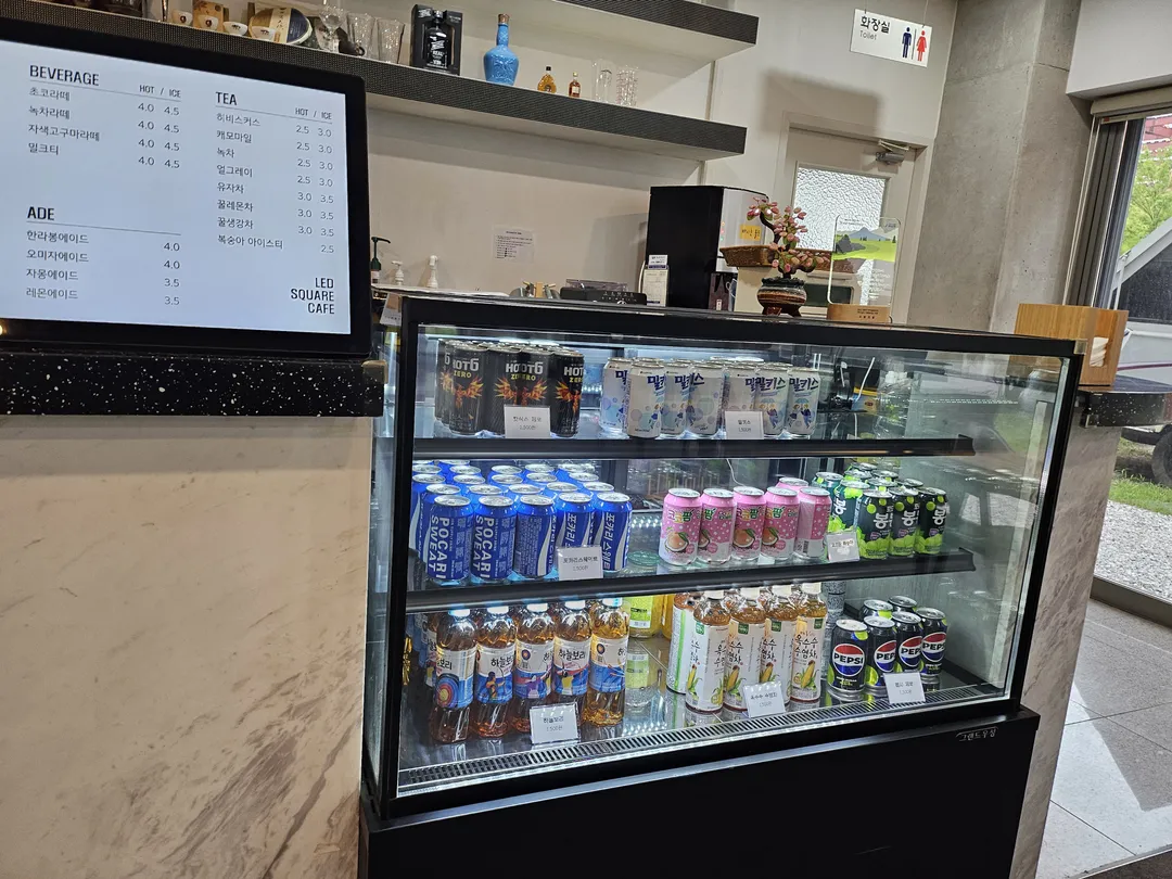 LED SQUARE CAFE 사진 10