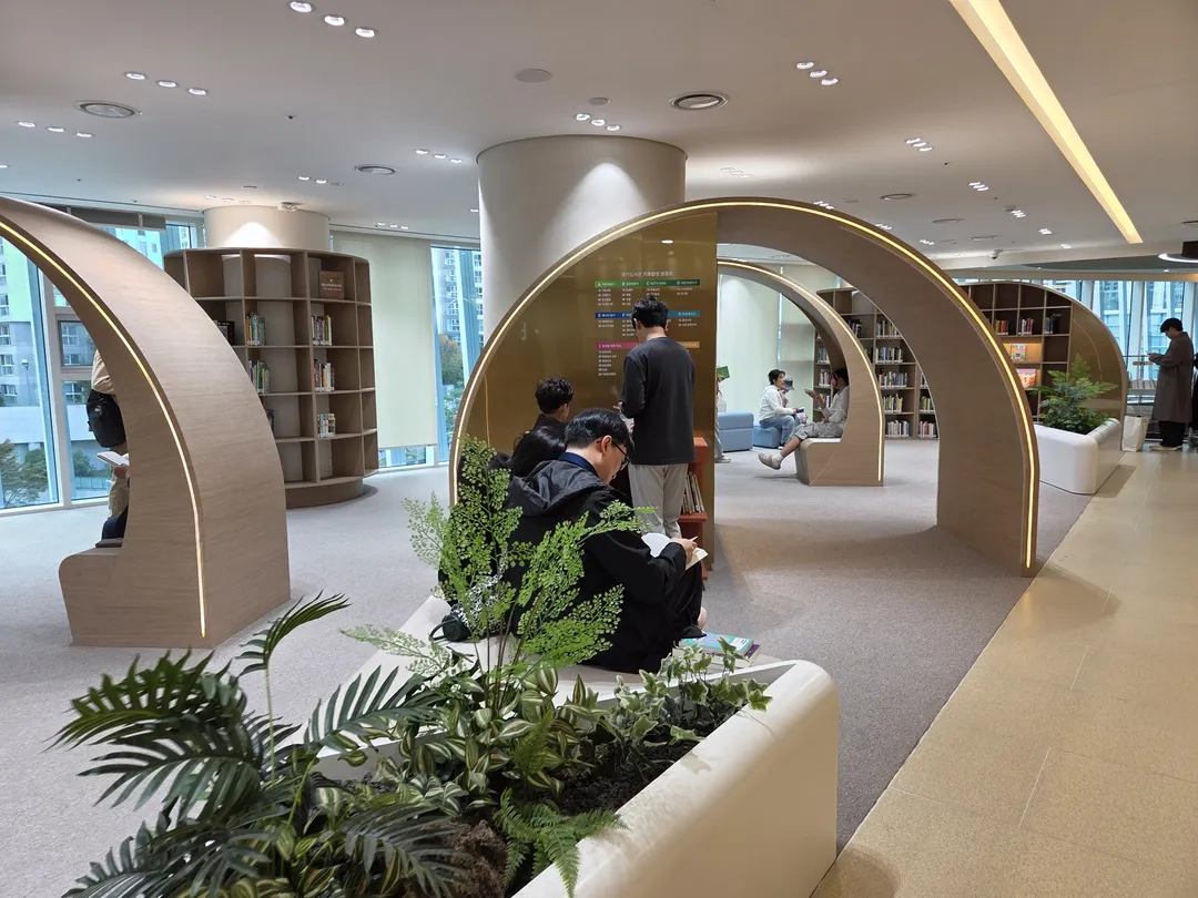 경기도서관 사진 7
