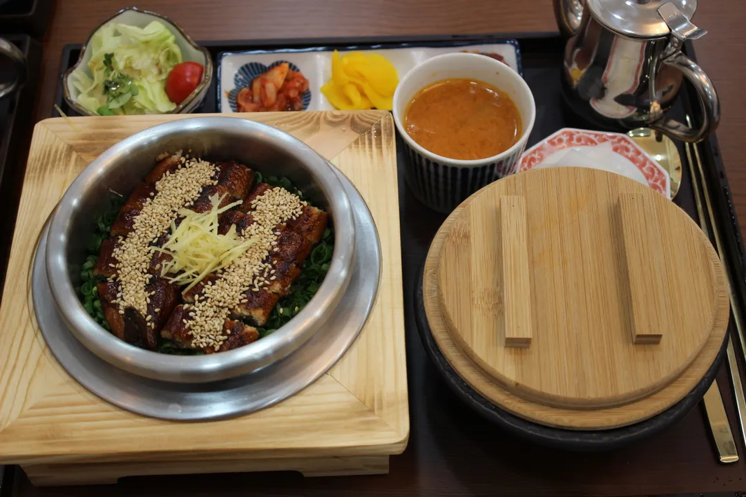담솥 삼성디지털시티점 사진 8