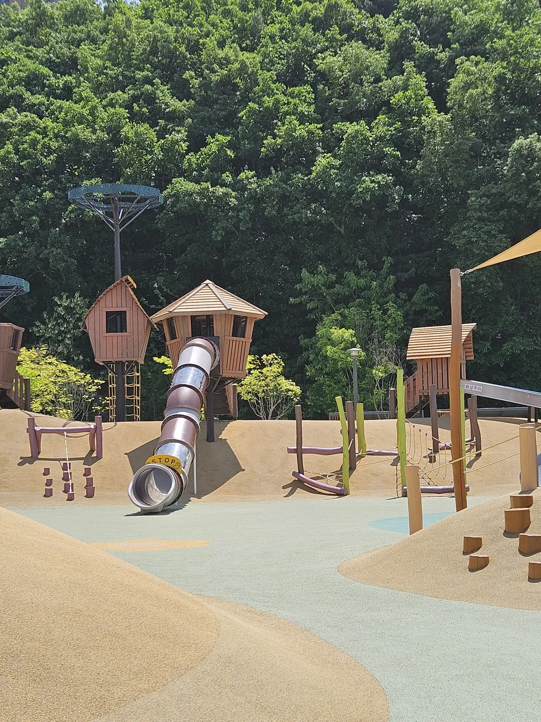ドンタンタオル公園 写真 7