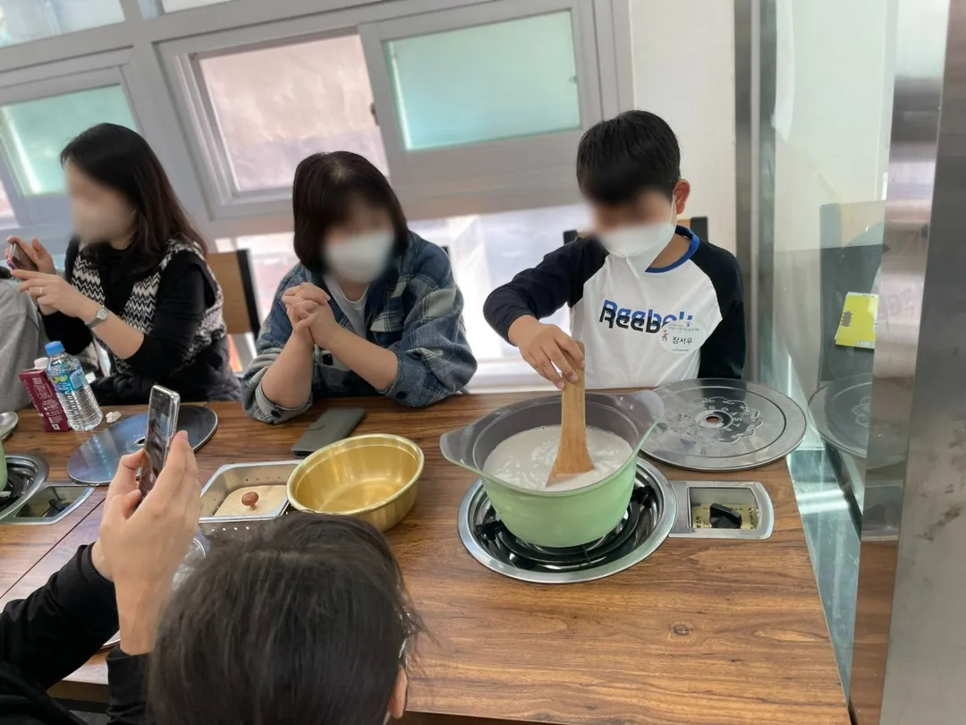 조팝꽃피는마을