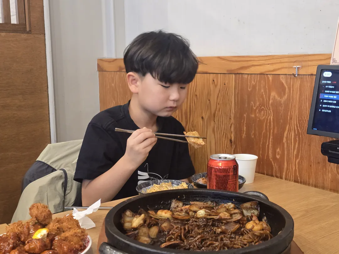 돌판석짬뽕 파주심학산점 사진 10