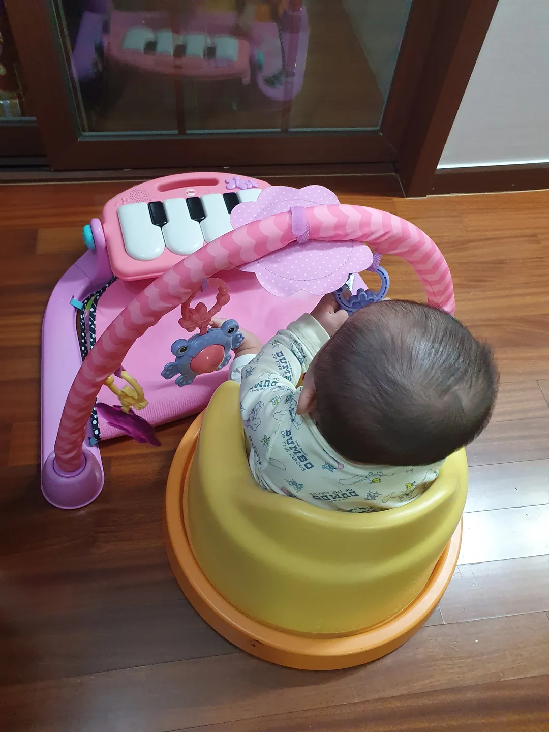 https://image.mom-mom.net/eyJidWNrZXQiOiJtb21tb20tbW9tc3RvdWNoIiwia2V5IjoidHJlbmQvNjE3Njk3OGUxMzQxNTg0MDM4NGM3MGQ2IiwiZWRpdHMiOnsicmVzaXplIjp7IndpZHRoIjoxMDgwLCJ3aXRob3V0RW5sYXJnZW1lbnQiOnRydWV9fX0=