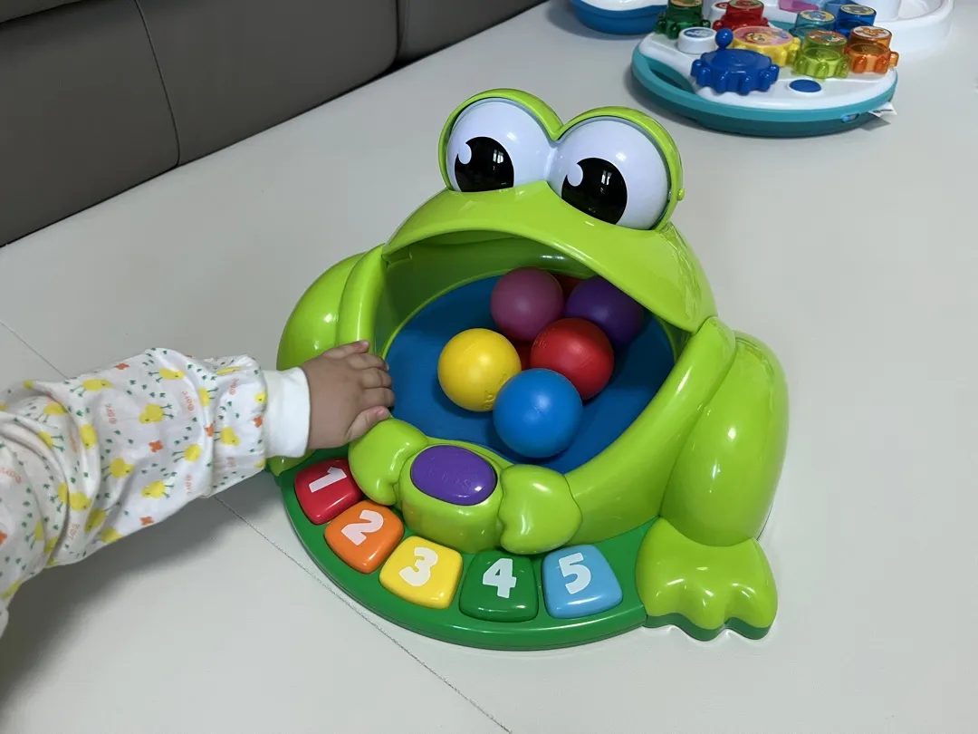 https://image.mom-mom.net/eyJidWNrZXQiOiJtb21tb20tbW9tc3RvdWNoIiwia2V5IjoidHJlbmQvNjE4NGVhN2Y2YmEwMWRiYjllOWM2MmEzIiwiZWRpdHMiOnsicmVzaXplIjp7IndpZHRoIjoxMDgwLCJ3aXRob3V0RW5sYXJnZW1lbnQiOnRydWV9fX0=