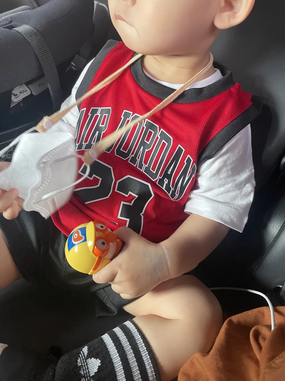 https://image.mom-mom.net/eyJidWNrZXQiOiJtb21tb20tbW9tc3RvdWNoIiwia2V5IjoidHJlbmQvNjI3ZjUyY2ZmOGRlMWUyNzM2YzNlNDhhIiwiZWRpdHMiOnsicmVzaXplIjp7IndpZHRoIjoxMDgwLCJ3aXRob3V0RW5sYXJnZW1lbnQiOnRydWV9fX0=