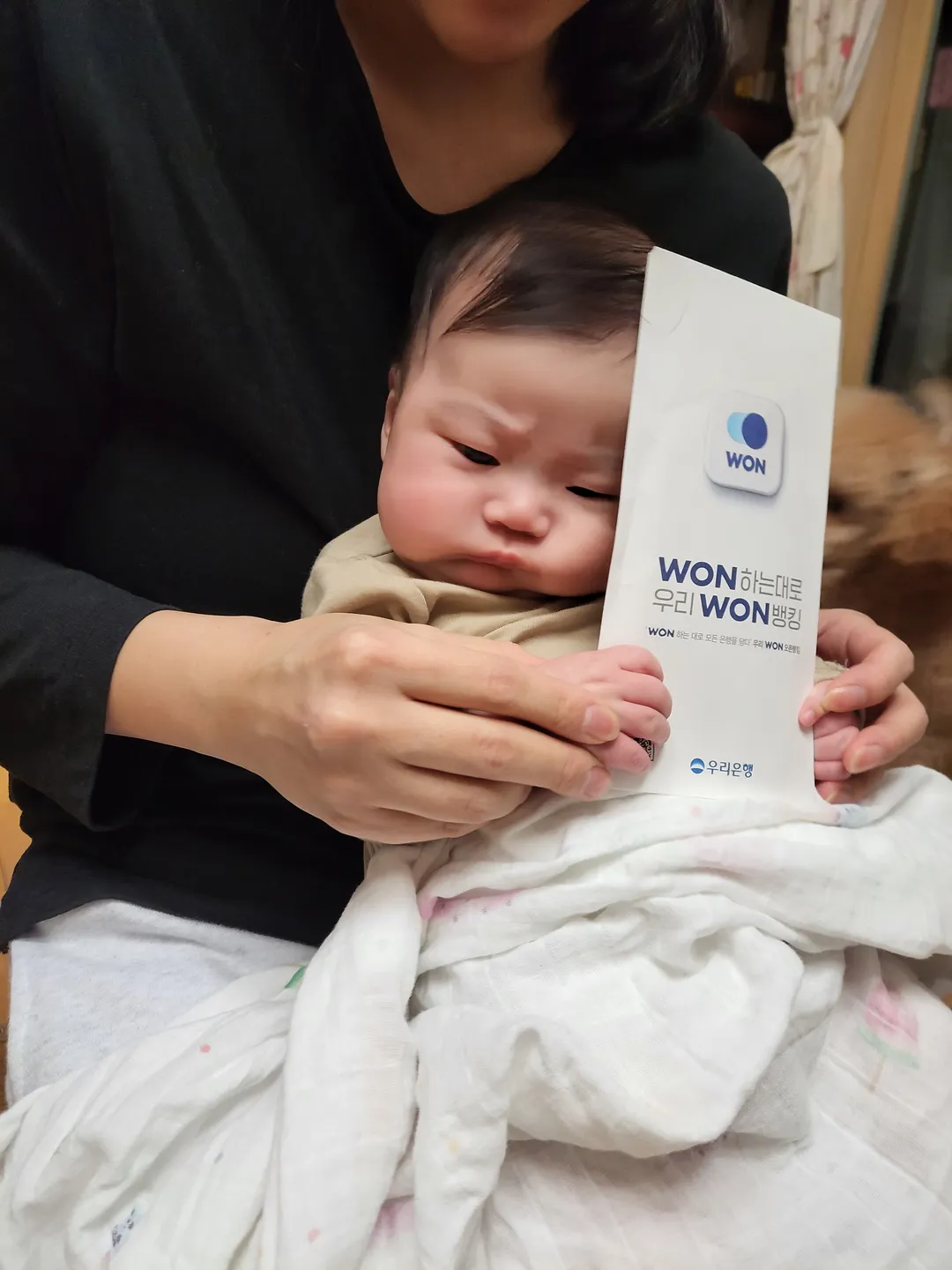 https://image.mom-mom.net/eyJidWNrZXQiOiJtb21tb20tbW9tc3RvdWNoIiwia2V5IjoidHJlbmQvNjI4NDVhNGVhMTRhNzMxM2Q4Yjg3MWZjIiwiZWRpdHMiOnsicmVzaXplIjp7IndpZHRoIjoxMDgwLCJ3aXRob3V0RW5sYXJnZW1lbnQiOnRydWV9fX0=