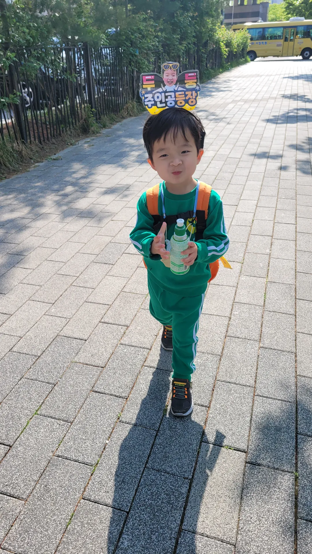 https://image.mom-mom.net/eyJidWNrZXQiOiJtb21tb20tbW9tc3RvdWNoIiwia2V5IjoidHJlbmQvNjI4NTA5YjY1ZDdiZDFkODZlYmI0YzI4IiwiZWRpdHMiOnsicmVzaXplIjp7IndpZHRoIjoxMDgwLCJ3aXRob3V0RW5sYXJnZW1lbnQiOnRydWV9fX0=
