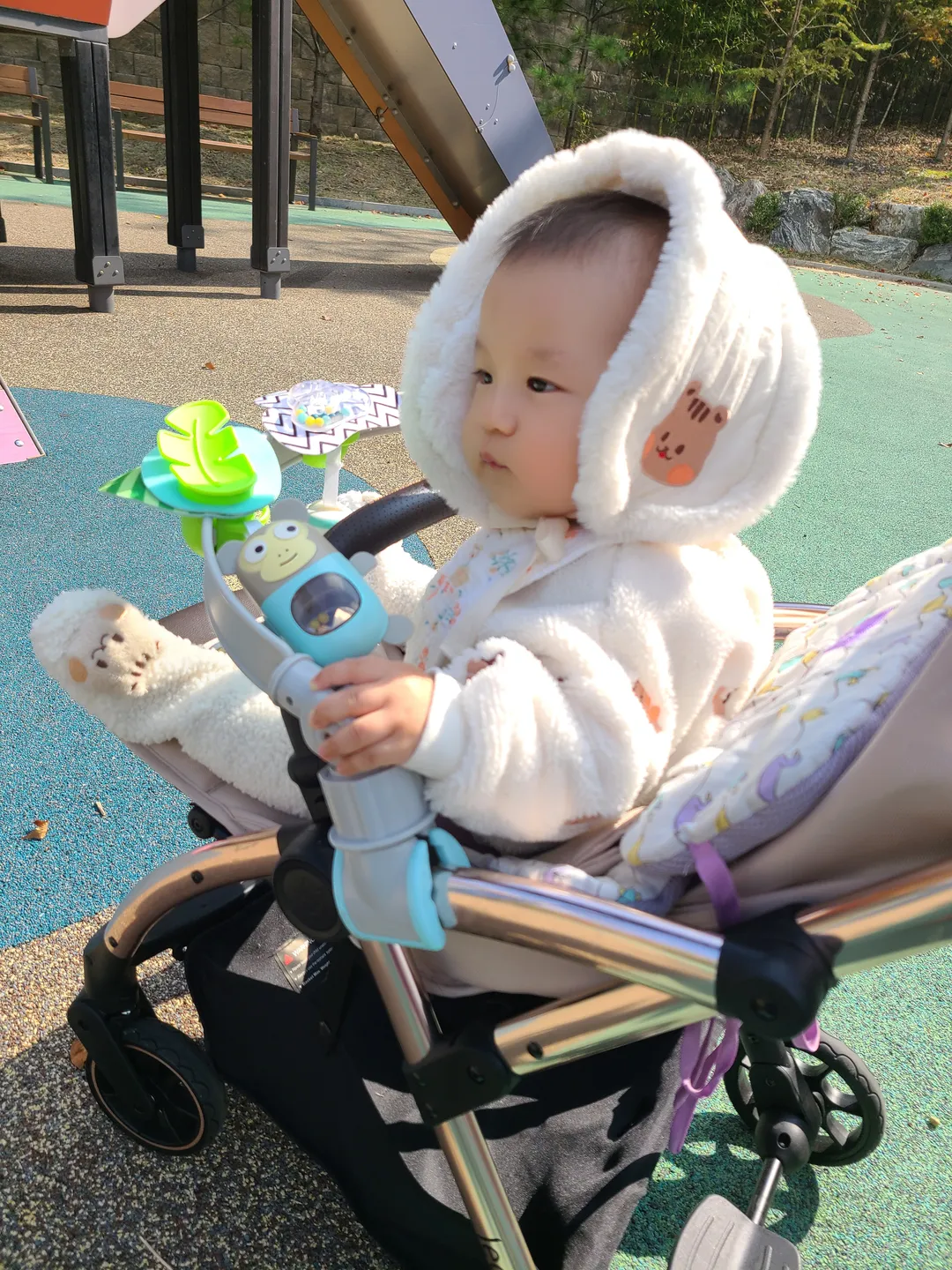 https://image.mom-mom.net/eyJidWNrZXQiOiJtb21tb20tbW9tc3RvdWNoIiwia2V5IjoidHJlbmQvNjM1NTQxYTU0ZmMzNTNkNDc1YWQzNmIyIiwiZWRpdHMiOnsicmVzaXplIjp7IndpZHRoIjoxMDgwLCJ3aXRob3V0RW5sYXJnZW1lbnQiOnRydWV9fX0=