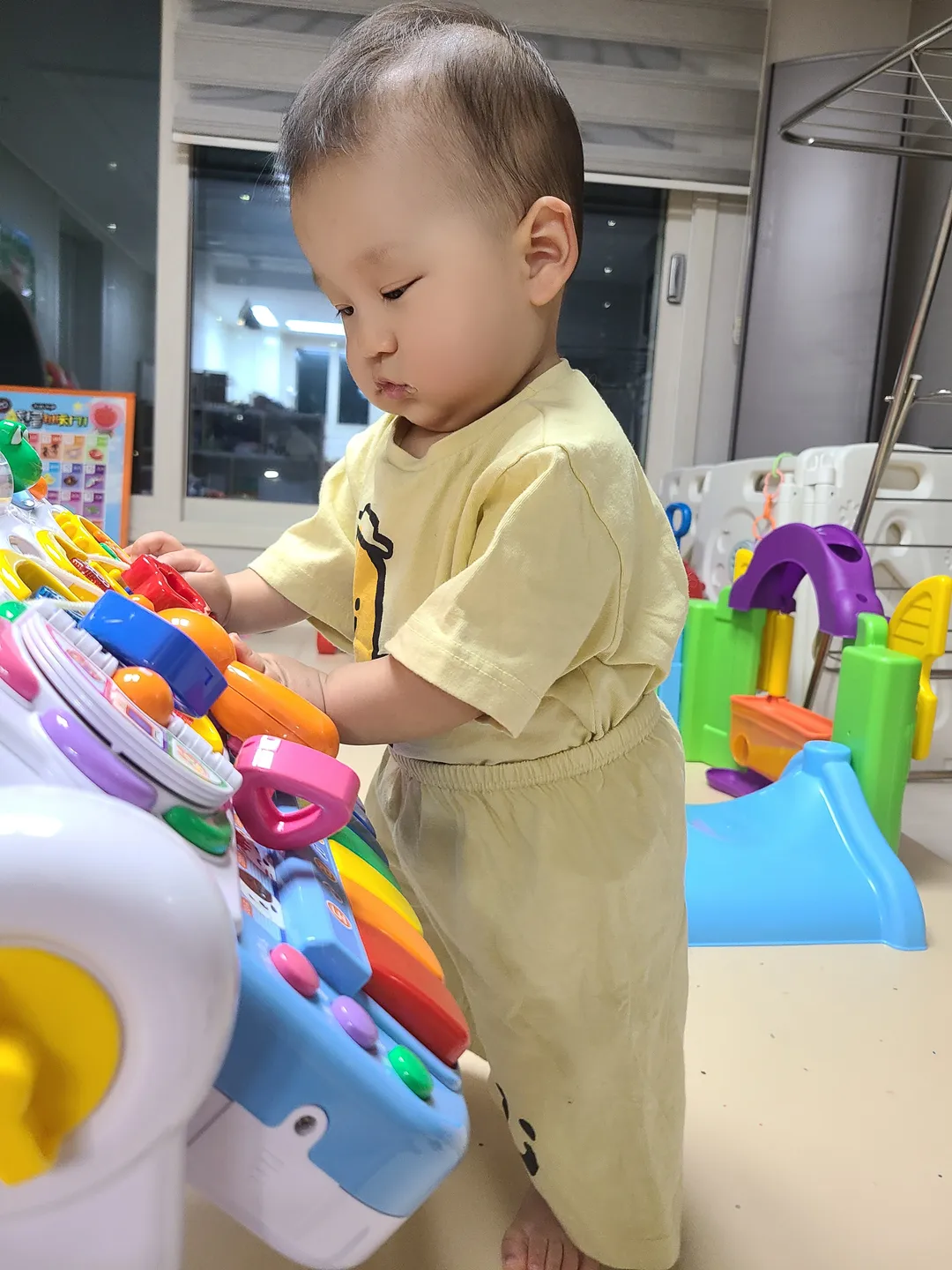 https://image.mom-mom.net/eyJidWNrZXQiOiJtb21tb20tbW9tc3RvdWNoIiwia2V5IjoidHJlbmQvNjM5MDQ1MWJiNWMyNzQ4YmFmNzI2YjQ5IiwiZWRpdHMiOnsicmVzaXplIjp7IndpZHRoIjoxMDgwLCJ3aXRob3V0RW5sYXJnZW1lbnQiOnRydWV9fX0=