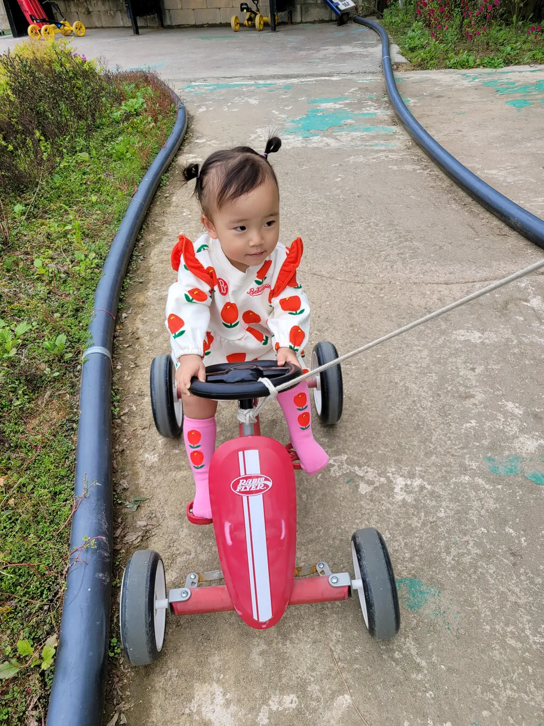https://image.mom-mom.net/eyJidWNrZXQiOiJtb21tb20tbW9tc3RvdWNoIiwia2V5IjoidHJlbmQvNjUxZjI1ZjVmMmYzNjZjMzdlMjNkZmIwIiwiZWRpdHMiOnsicmVzaXplIjp7IndpZHRoIjoxMDgwLCJ3aXRob3V0RW5sYXJnZW1lbnQiOnRydWV9fX0=