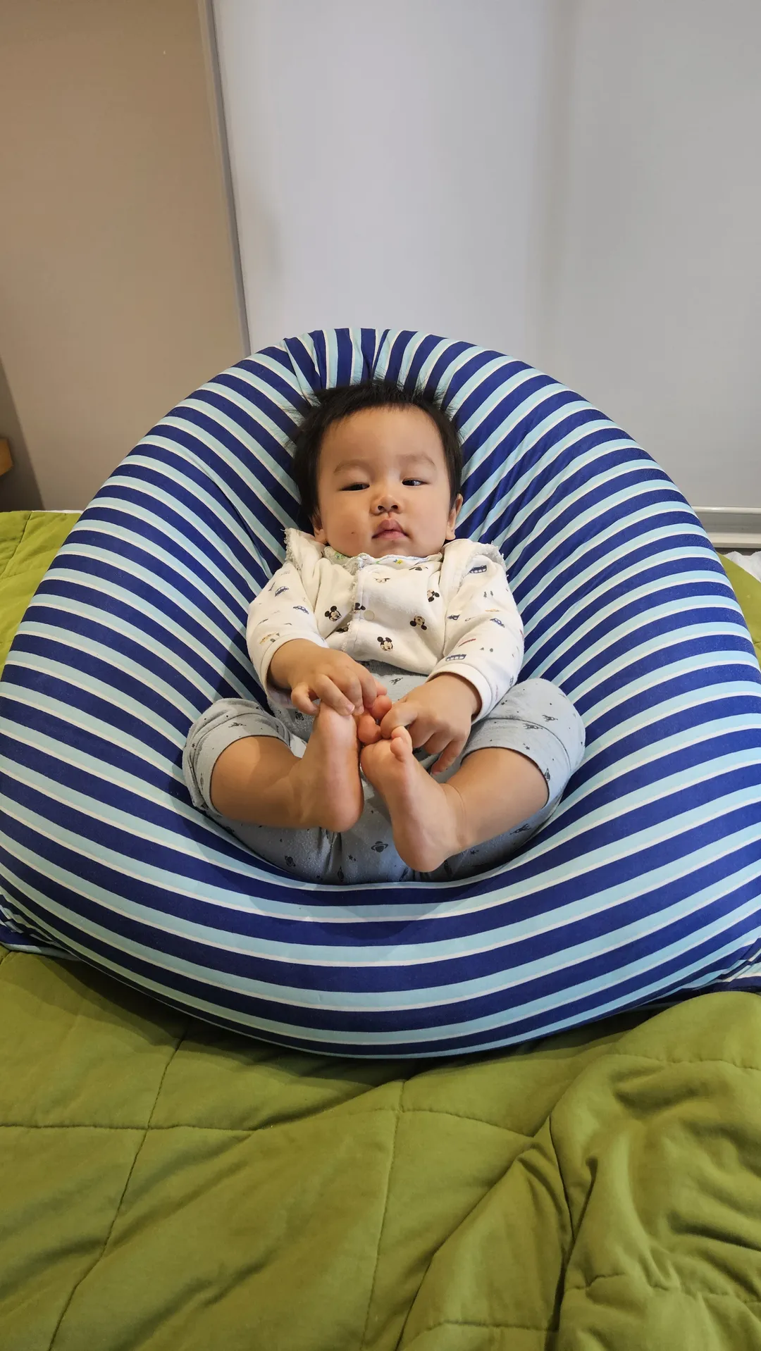 https://image.mom-mom.net/eyJidWNrZXQiOiJtb21tb20tbW9tc3RvdWNoIiwia2V5IjoidHJlbmQvNjVjYjQ4NTUxNWZhNjczOWRiZWVlODdmLmpwZyIsImVkaXRzIjp7InJlc2l6ZSI6eyJ3aWR0aCI6MTA4MCwid2l0aG91dEVubGFyZ2VtZW50Ijp0cnVlfX19