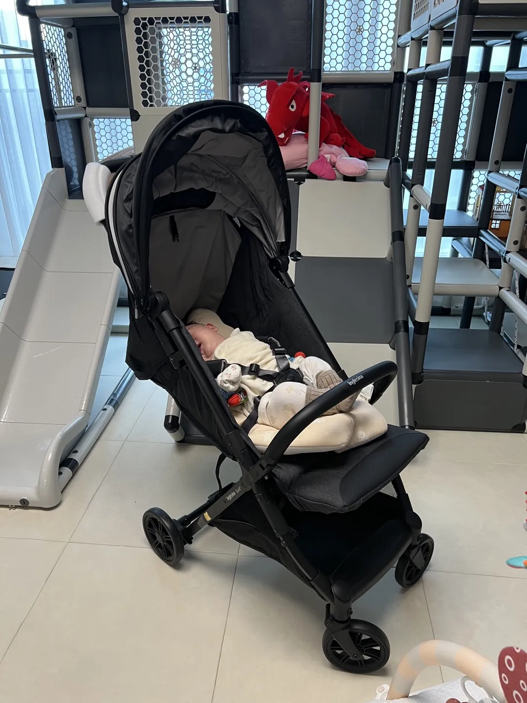 https://image.mom-mom.net/eyJidWNrZXQiOiJtb21tb20tbW9tc3RvdWNoIiwia2V5IjoidHJlbmQvNjc5ZWJjMTJhMWIxOThhZGMzNWM1ZGFjLmpwZyIsImVkaXRzIjp7InJlc2l6ZSI6eyJ3aWR0aCI6MTA4MCwid2l0aG91dEVubGFyZ2VtZW50Ijp0cnVlfX19