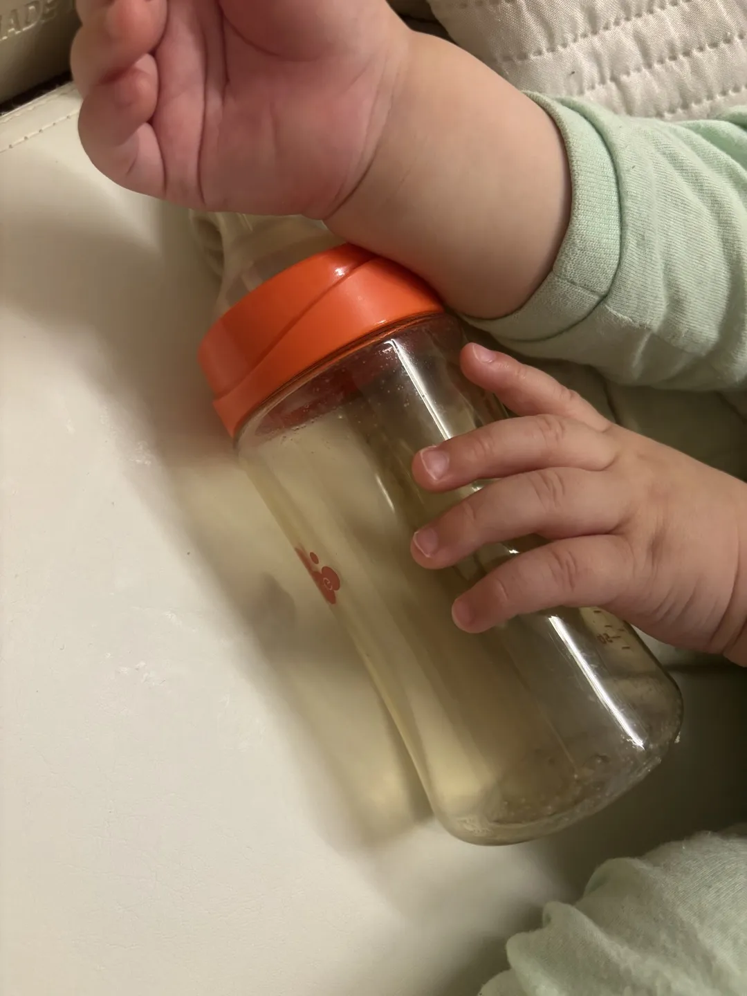 https://image.mom-mom.net/eyJidWNrZXQiOiJtb21tb20tbW9tc3RvdWNoIiwia2V5IjoidHJlbmQvNjlmMmY0Mjg3ZGQ4OTIxYjBiMDNhNDM1LmpwZyIsImVkaXRzIjp7InJlc2l6ZSI6eyJ3aWR0aCI6MTA4MCwid2l0aG91dEVubGFyZ2VtZW50Ijp0cnVlfX19