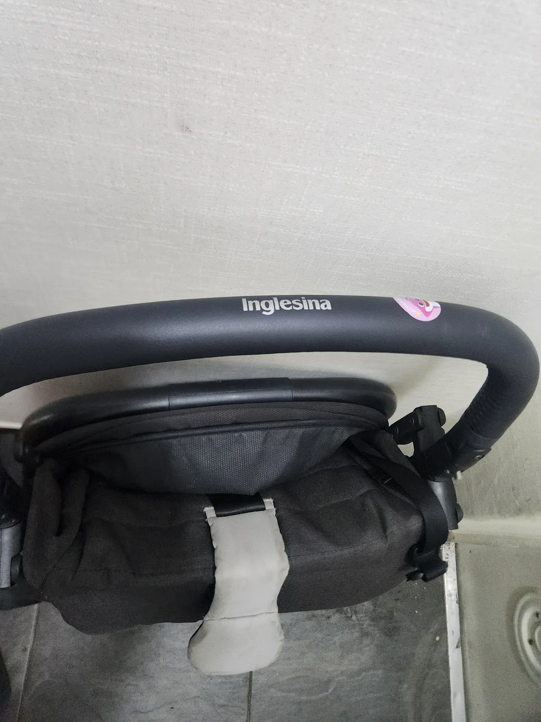 https://image.mom-mom.net/eyJidWNrZXQiOiJtb21tb20tbW9tc3RvdWNoIiwia2V5IjoidHJlbmQvNmE0MjBmY2ViMTRlOWJmZGM1OGNkMWNhLmpwZyIsImVkaXRzIjp7InJlc2l6ZSI6eyJ3aWR0aCI6MTA4MCwid2l0aG91dEVubGFyZ2VtZW50Ijp0cnVlfX19