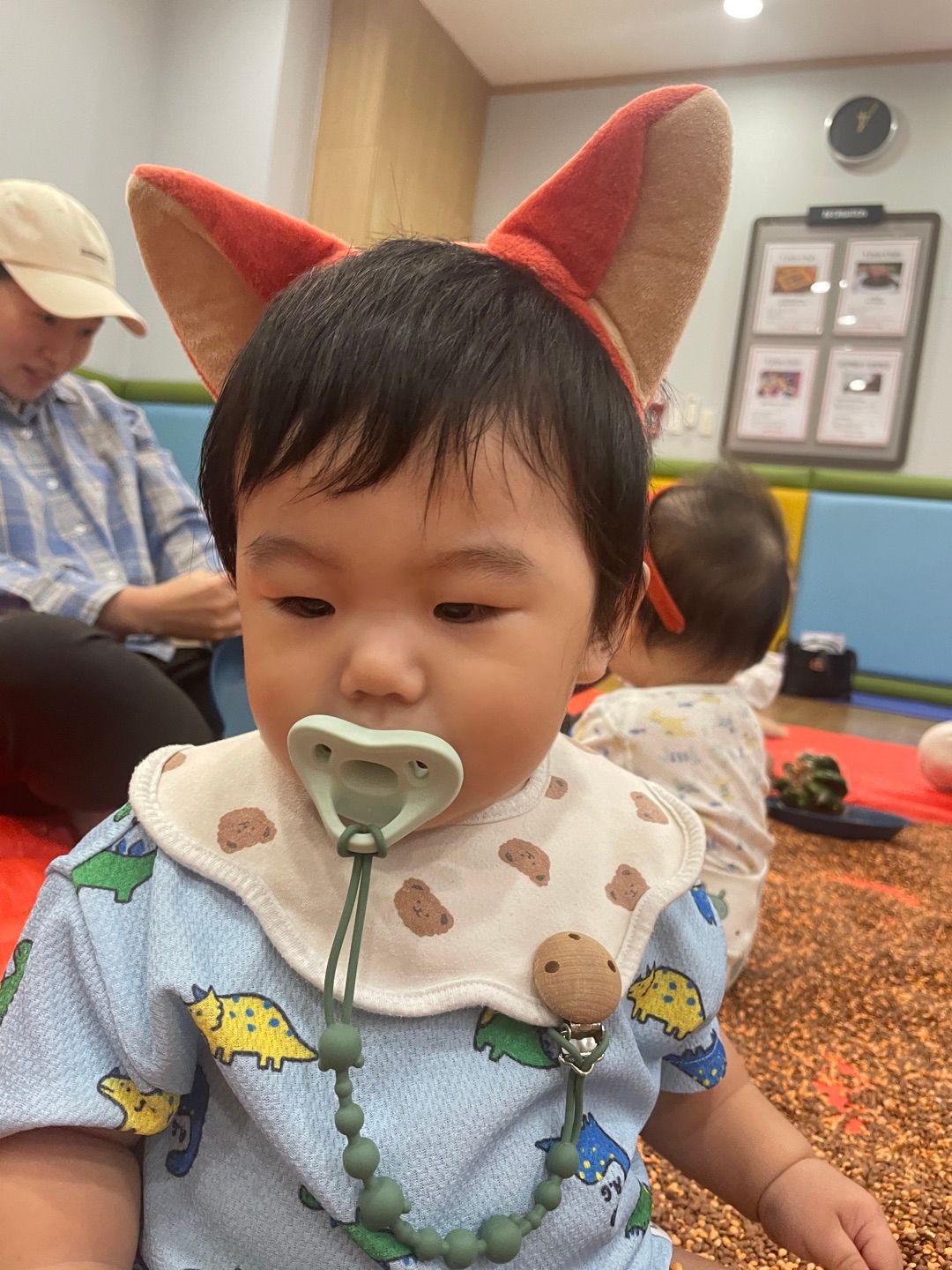 https://image.mom-mom.net/eyJidWNrZXQiOiJtb21tb20tbW9tc3RvdWNoIiwia2V5IjoidHJlbmQvNjhkZGExYzc5NmEyODFlMGVkODA2M2YyLmpwZyIsImVkaXRzIjp7InJlc2l6ZSI6eyJ3aWR0aCI6MTA4MCwid2l0aG91dEVubGFyZ2VtZW50Ijp0cnVlfX19