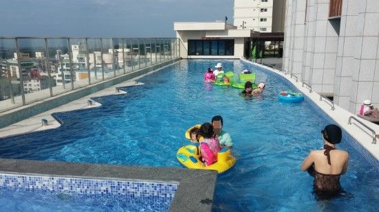 제주 ::: 울아기들에게 딱인 야외수영장, 롯데시티호텔제주 온수풀.