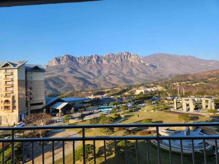 울산바위 뷰가 멋진 소노문 델피노 ⛰️⛰️ -스위트 취사형