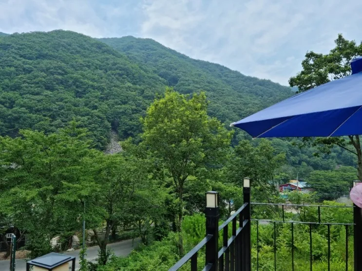 <경주 펜션>산속의 멋진 힌구름 펜션
