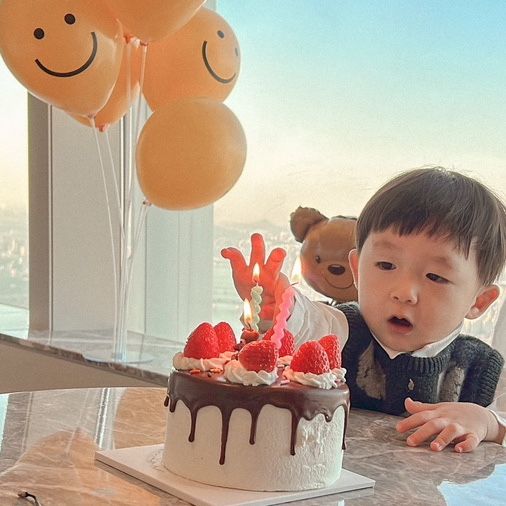 시그니엘 서울 디럭스룸 12월생 아기랑 두돌 생일 파티 호캉스...