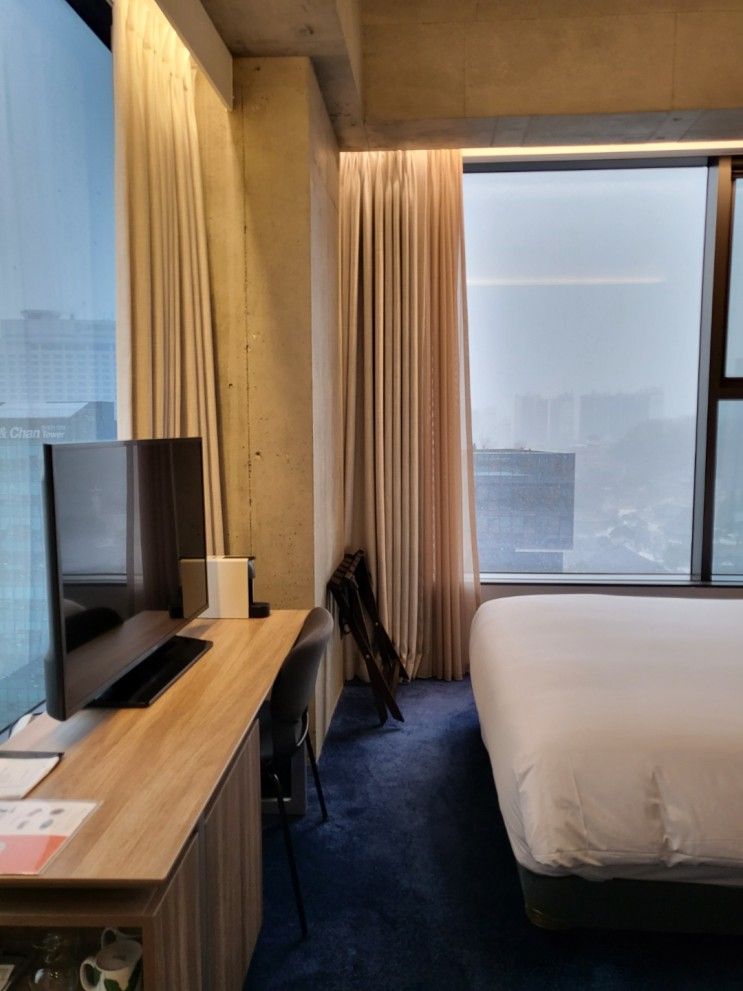 호텔인나인강남 디럭스코너더블룸 봉은사뷰 숙박 후기 (ft....