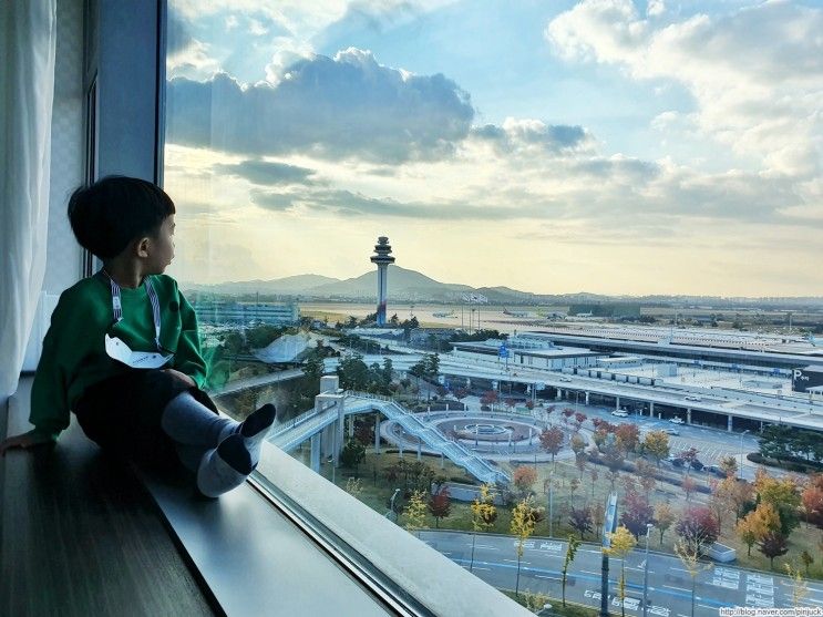 김포 여행(2) 롯데시티호텔 김포공항 (국제선 공항 뷰)