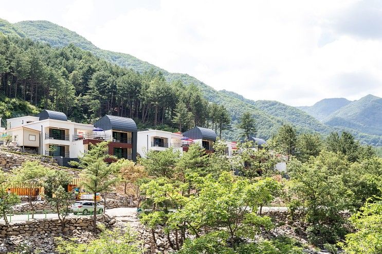 [가평여행지 연인산 온천리조트 후기 및 소개]자연속 펜션...