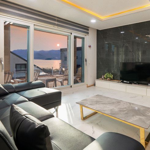 고급스러운 커플펜션 독일마을 남해 그날의남해 펜션