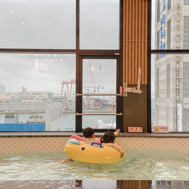 부산 신축 키즈펜션 아몬드키즈풀빌라, 여행하기 좋은 위치!