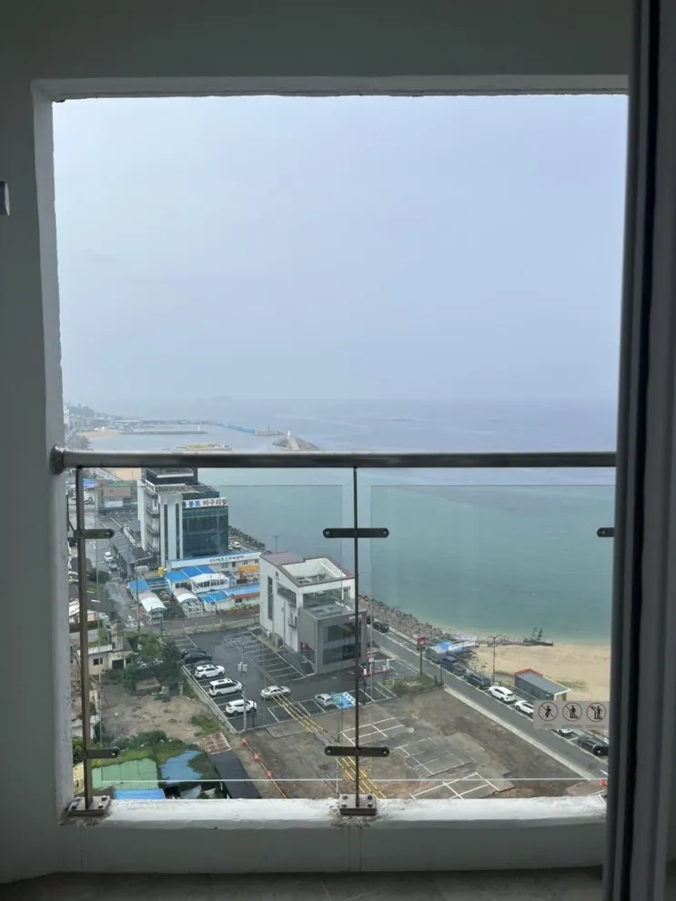 숙소] 속초 오션뷰 10만원대 가성비 숙소_어반스테이 속초등대...