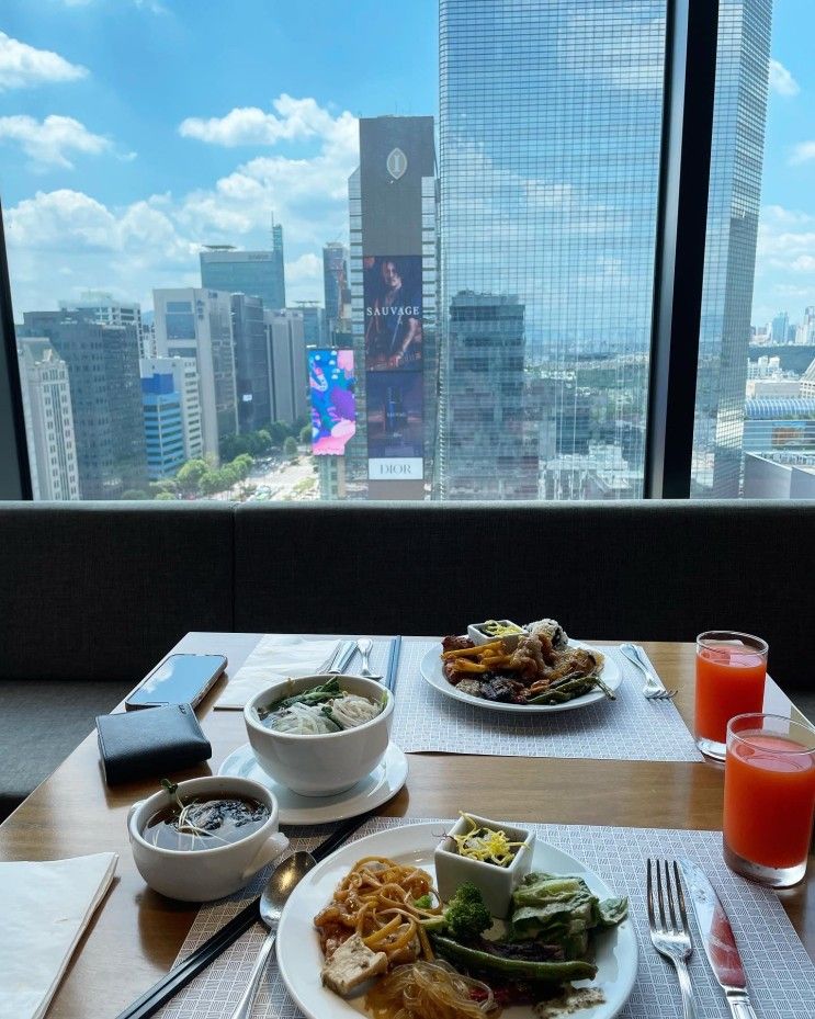 강남 호캉스 : 신라스테이 삼성 런치, 숙박 솔직 후기/위치 뷔페...
