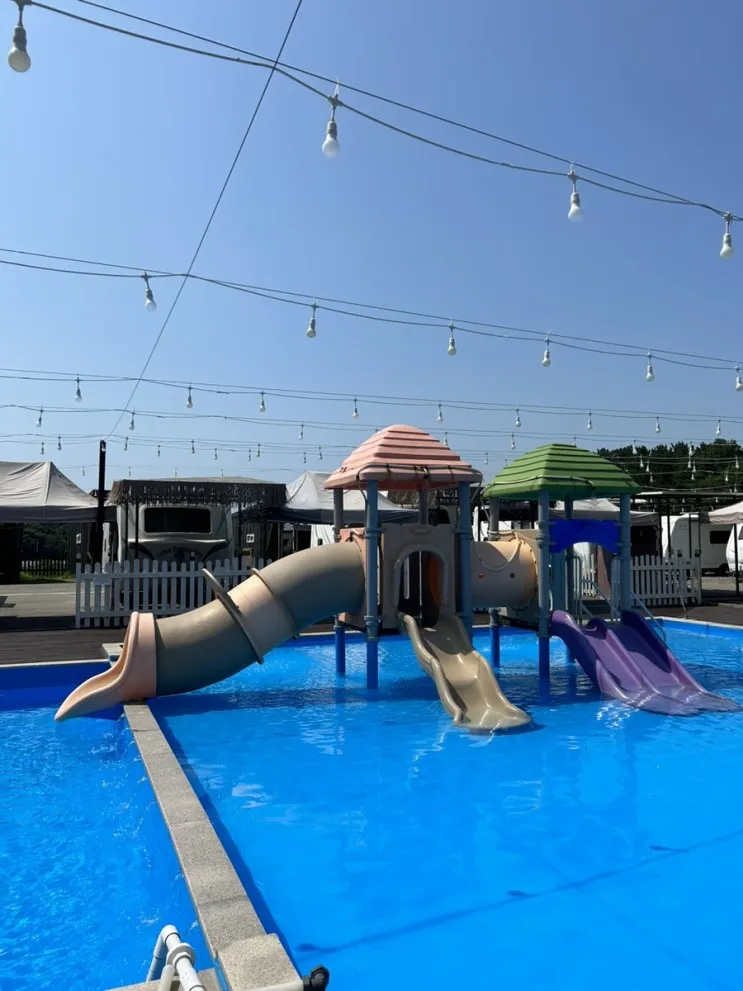 영흥도 물놀이터펜션 수영장펜션 [포레스트카라반] 즐기기