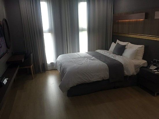 [김포 호텔] 김포공항까지 10분!!! 깔끔하고 저렴한 호텔라르''