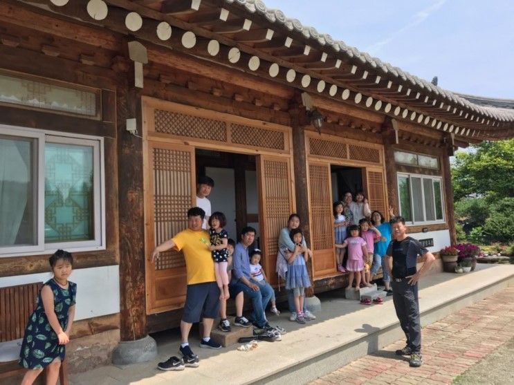 담양한옥숙소 꽃과한옥에서 다섯 친구 가족 모임