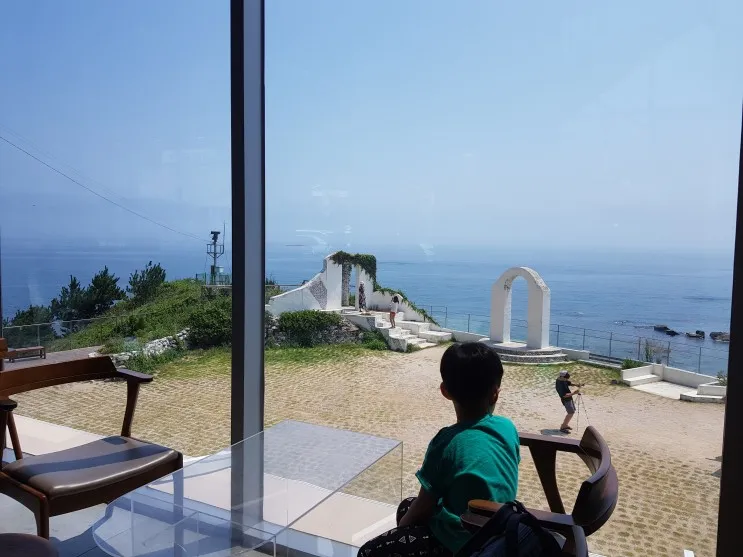 포항에서 여름날: 풀빌라펜션 베러플레이스와 오션뷰카페...