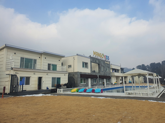 가평 망고 키즈 풀빌라 F동 내 돈 내산 후기