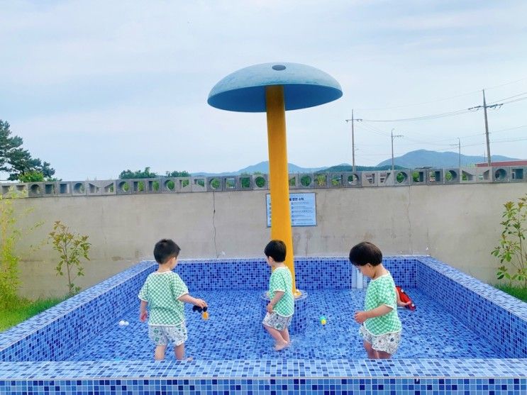 함께하는 경주여행:  마당 넓은 독채 "모모키즈풀빌라"에서의...