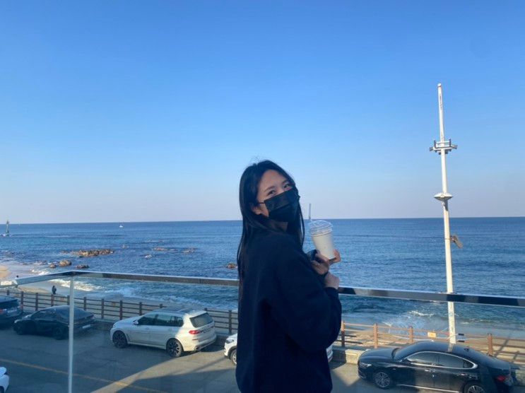 [강릉/카페] 오핑하우스 :: 오션뷰 카페/오션뷰 펜션/영진해변 카페