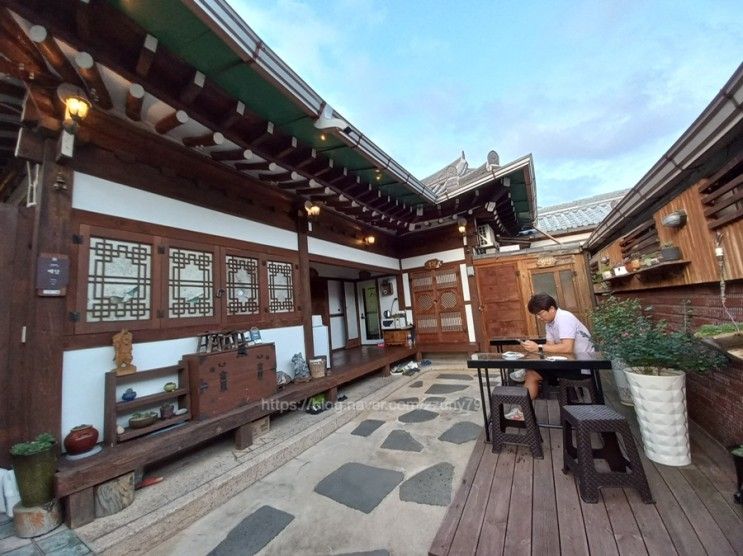 전주 여행] 한옥펜션 예당, 난초 다락방 조식포함