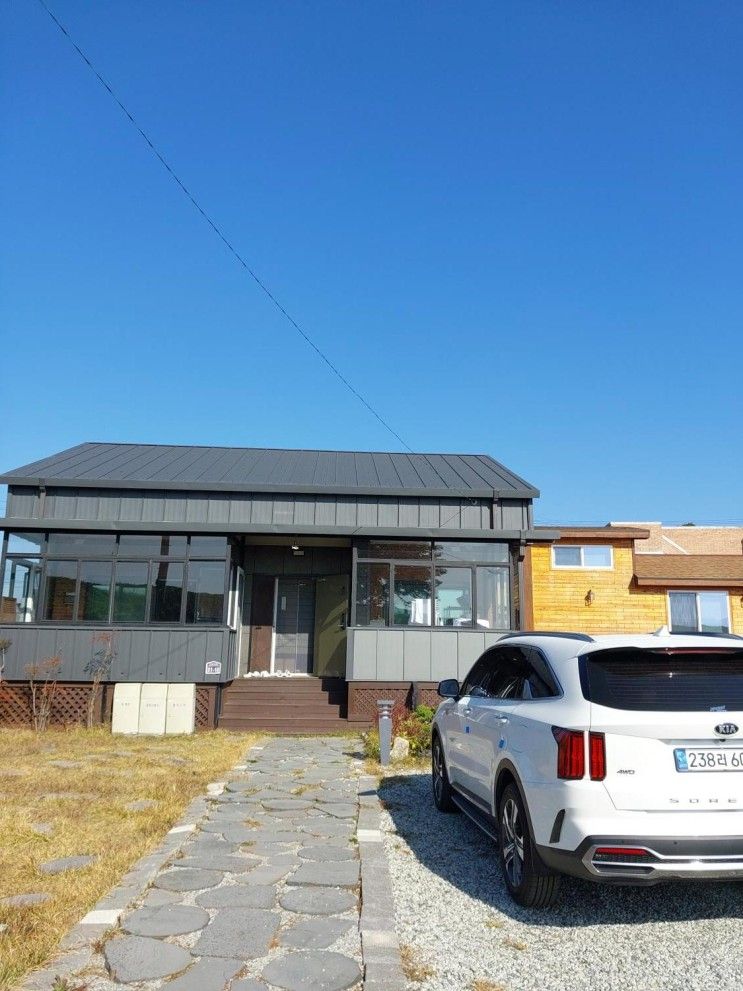 드넓은 억새밭속 평온한 펜션 부여펜션 억새정원 강추