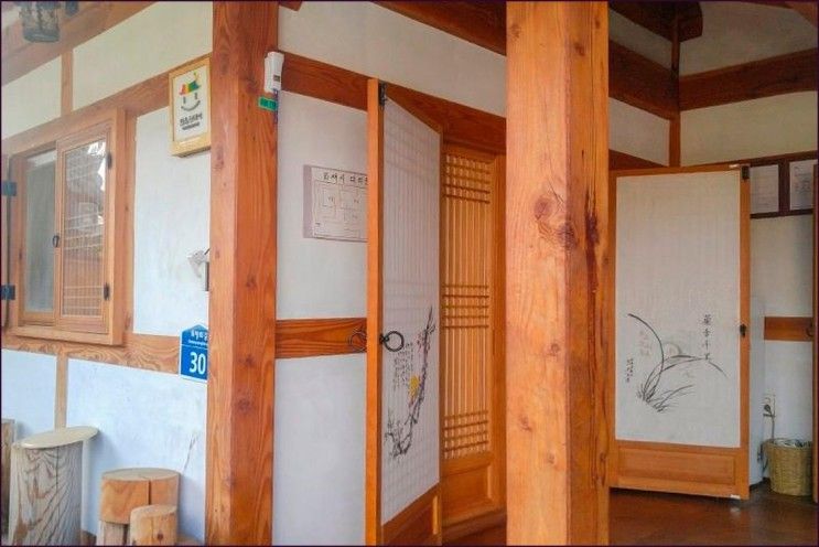 전주 나들방펜션 (Jeonju nadeul room Pension) 상세히...