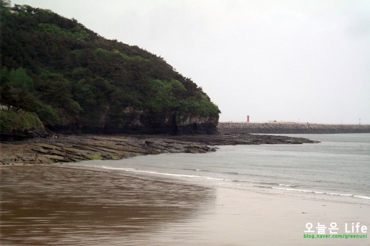 [부안] 변산반도 펜션 숙소 모항레저타운, 비오는날 채석강