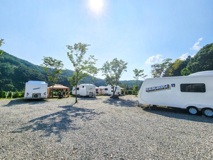 춘천 펜션 감성 카라반 힐링브릿지 1박2일 여행 w.가평빠지