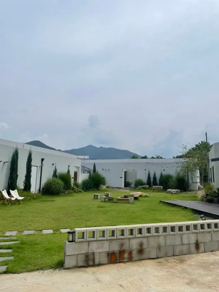 무주 풀빌라 펜션 '빌라드무주' 개별 수영장이 있는 펜션 늦은...