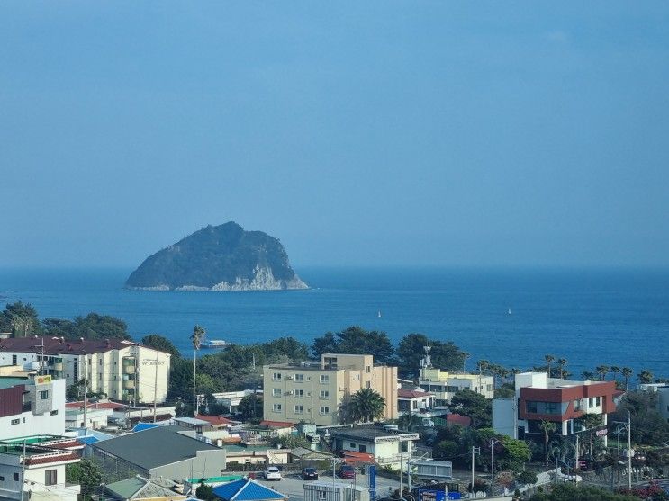 제주 노블피아호텔 올레시장 가까운 서귀포 가성비 숙소 (문섬 뷰)