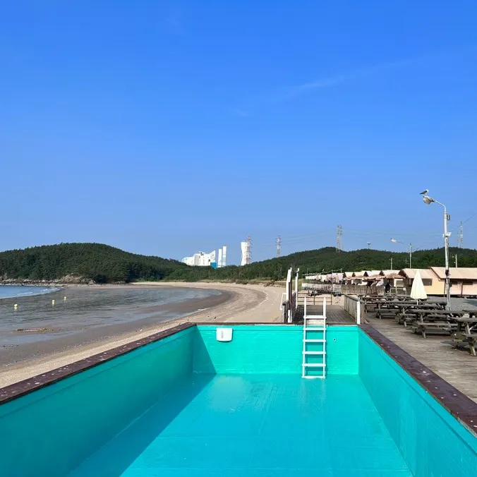 [태안] 학암포 해변 코앞에서 글램핑 즐기기 ‘센티마르 펜션’